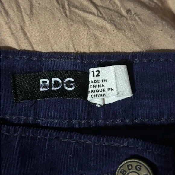 🛍Bundle sale🛍Women's Navy Button-Front corduroy Skirt size 12 - Picture 6 of 9